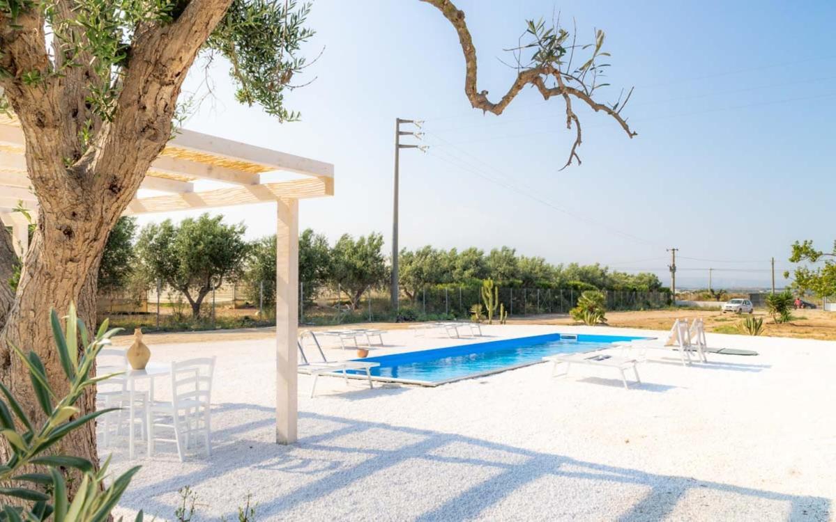 Isola Dei Poeti Panzió Marzamemi Kültér fotó