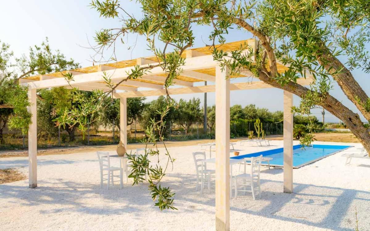 Isola Dei Poeti Panzió Marzamemi Kültér fotó